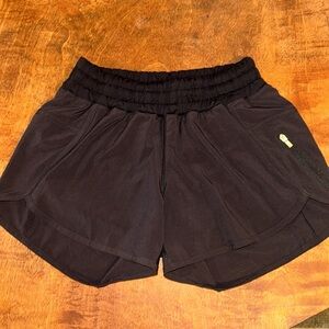 Lululemon shorts Size 4